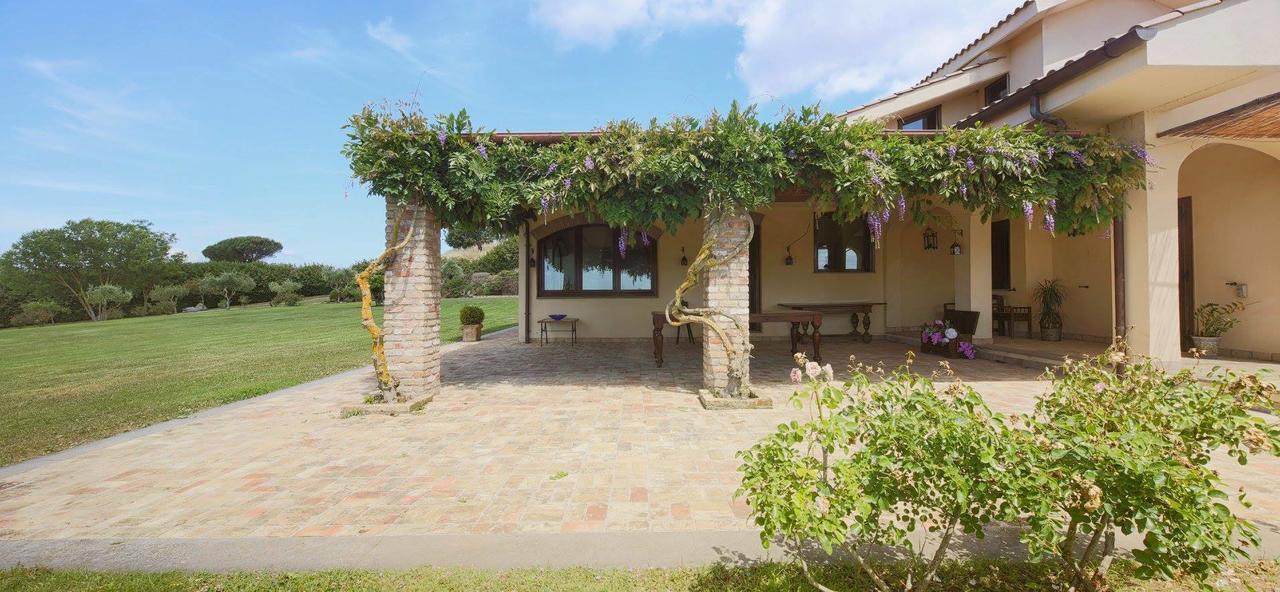 La Cavetta Country House Тревіньяно-Романо Екстер'єр фото